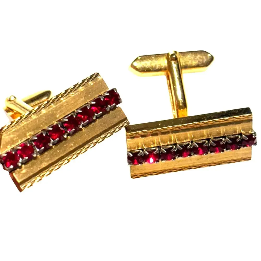 Vintage Mid Century Textured Gold Cufflinks rectangles with red rhinestones
